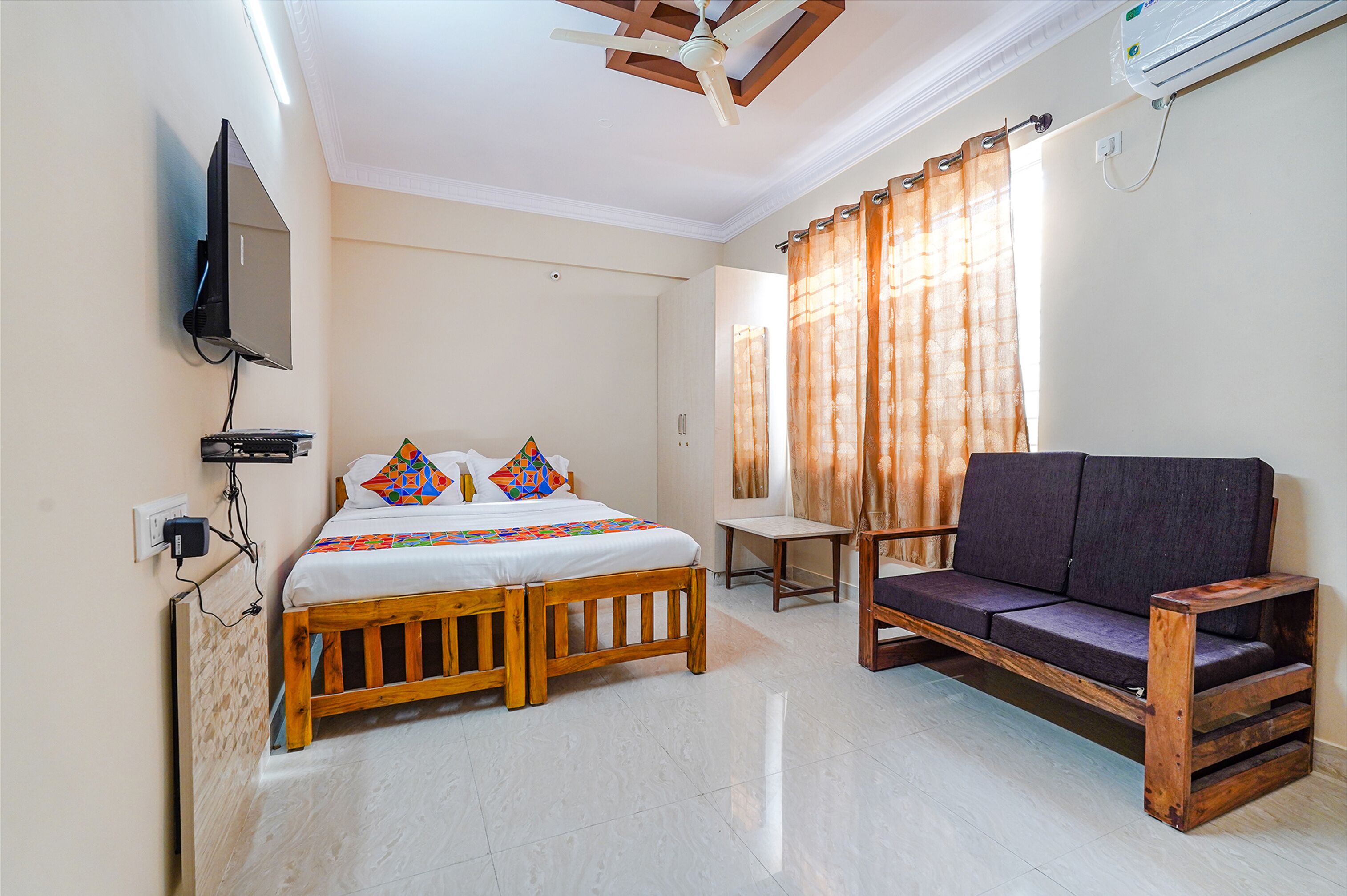 Lepsi Inn By Fabhotel
