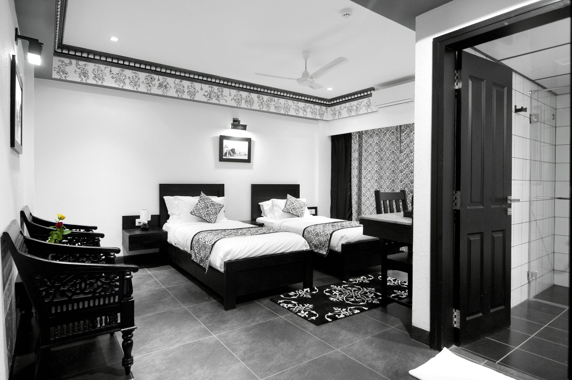 Liwa Hotel