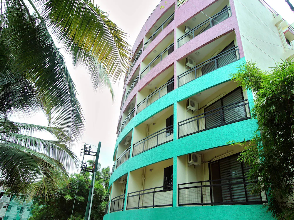 Lng Hospitality By OYO Rooms
