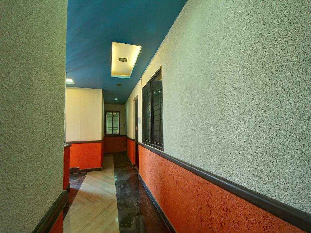 Lng Hospitality By OYO Rooms