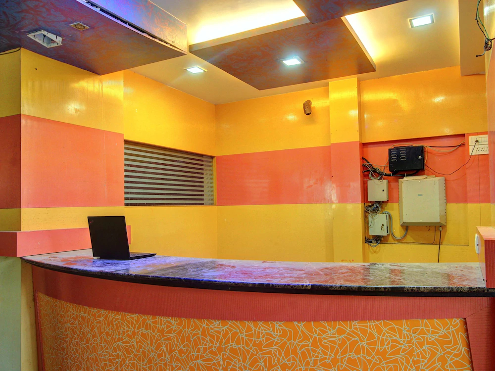 Lng Hospitality By OYO Rooms