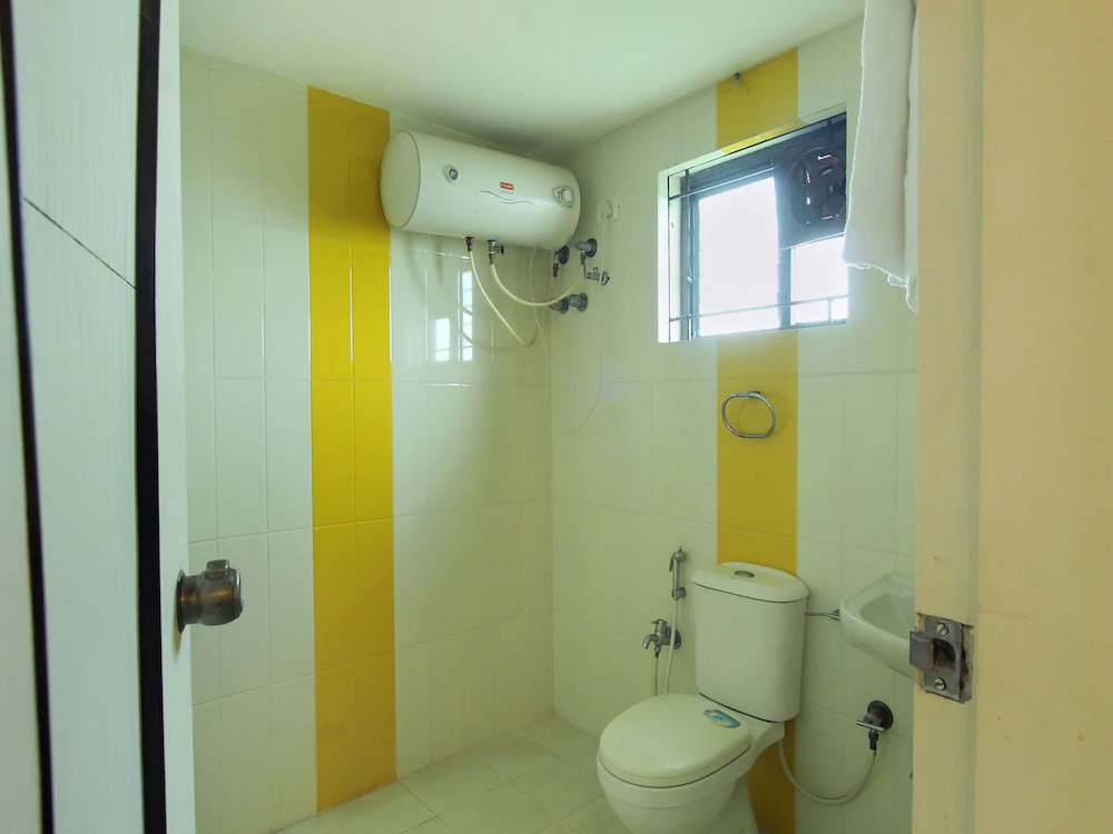 Lng Hospitality By OYO Rooms