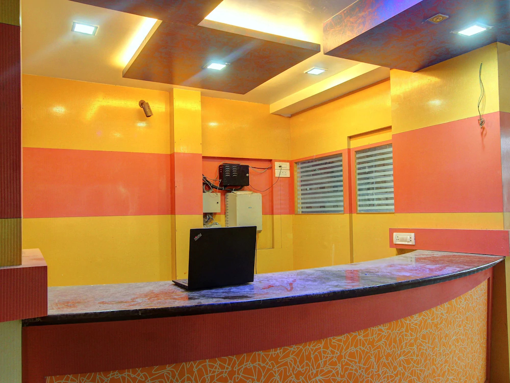Lng Hospitality By OYO Rooms