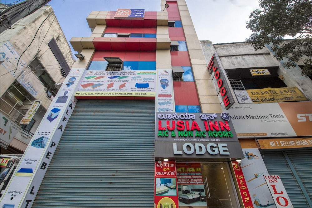 Lusia Inn