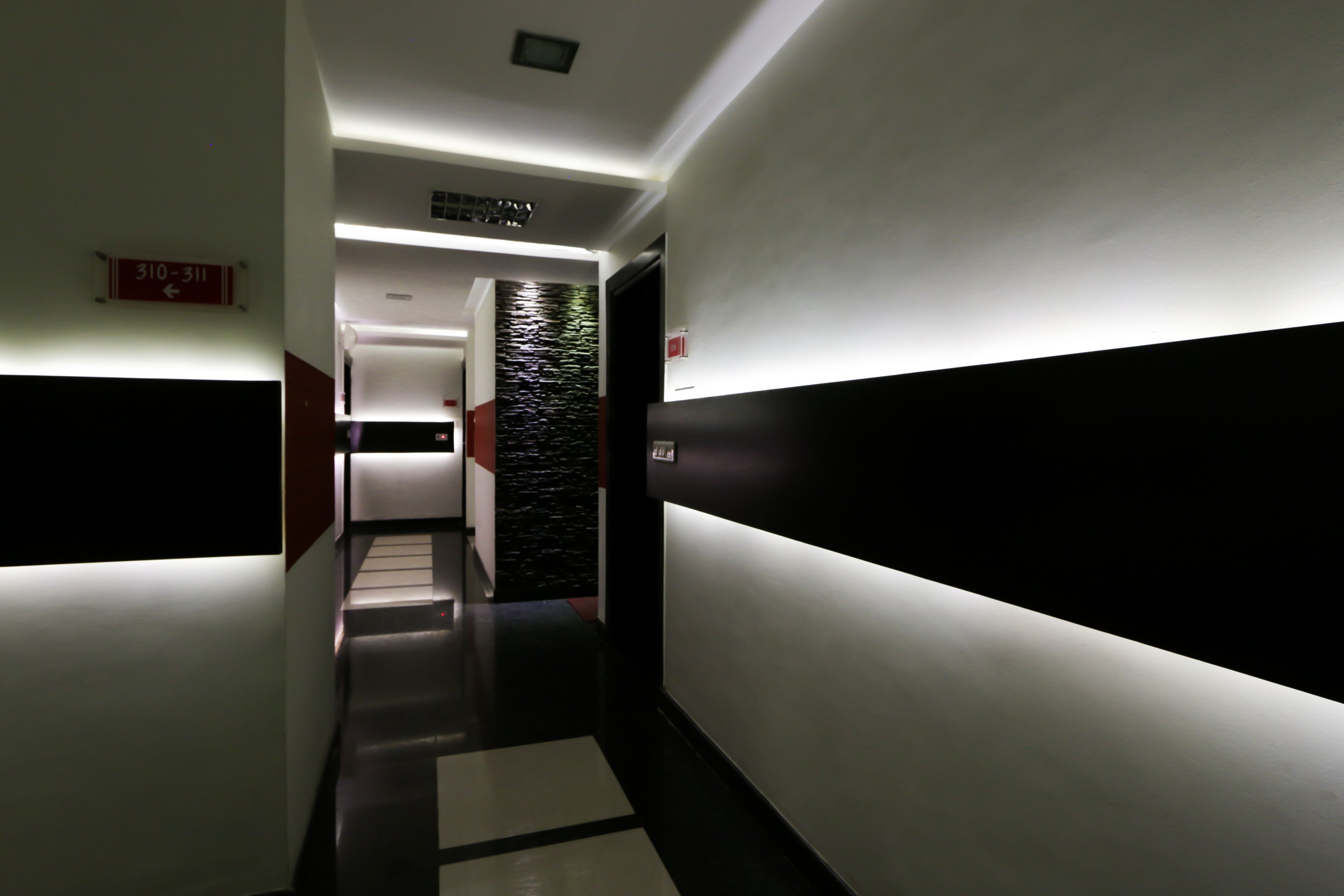 Mango Hotels Prajwal