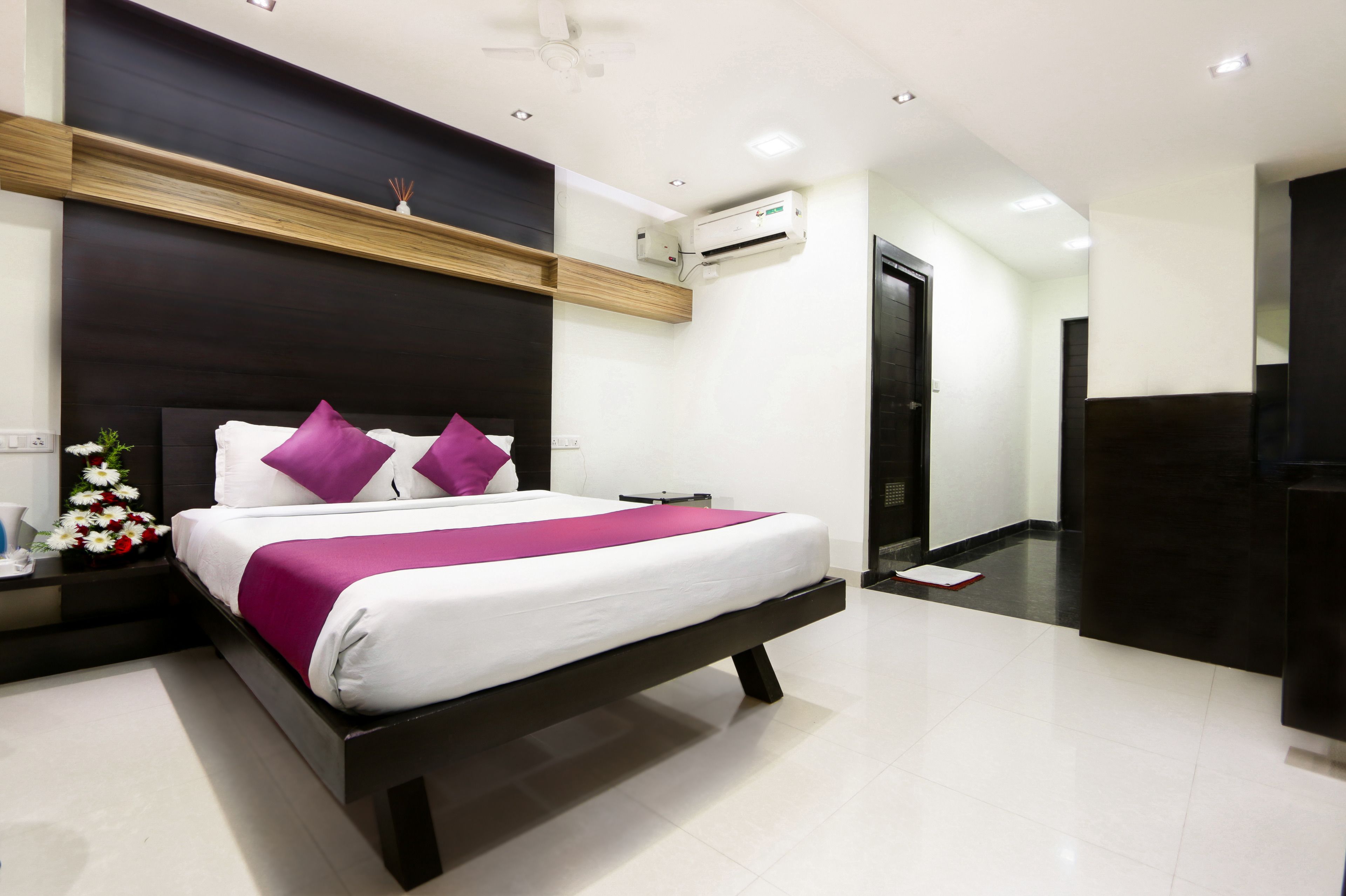 Mango Hotels Prajwal