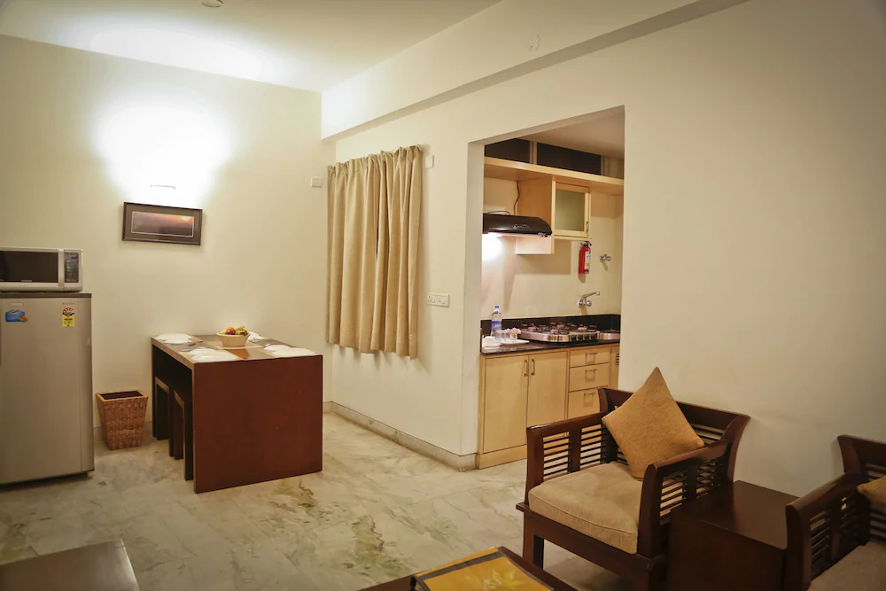 Maple Suites Serviced Apartments