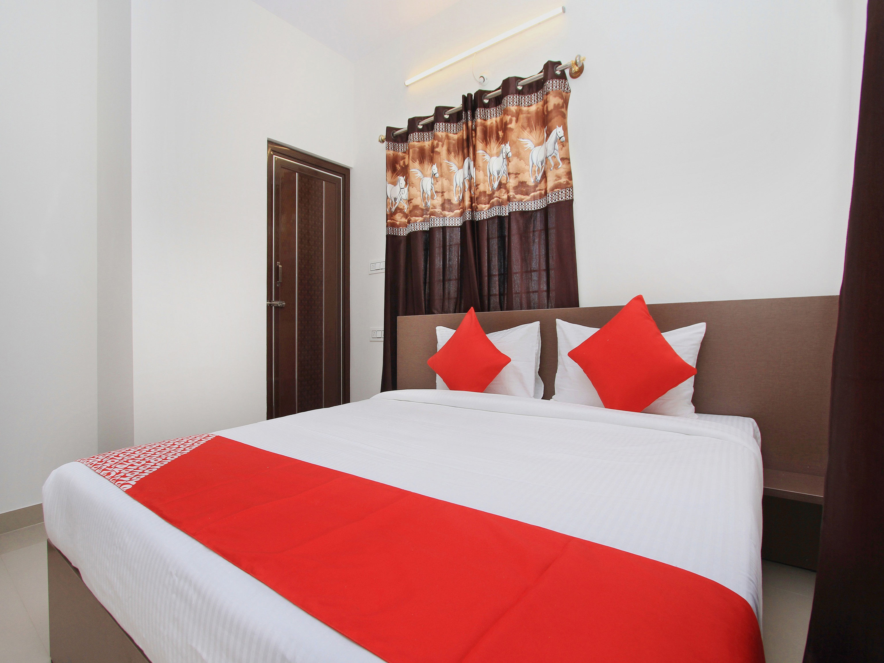 Maruthi Global by OYO Rooms