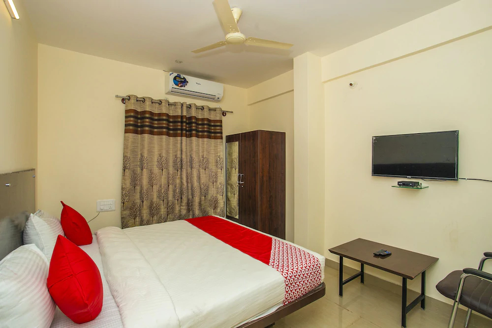 Maruthi Home Stays 2 By OYO Rooms