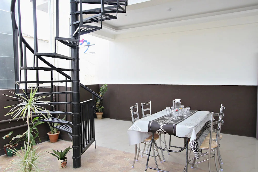 Melody Inn Bellandur