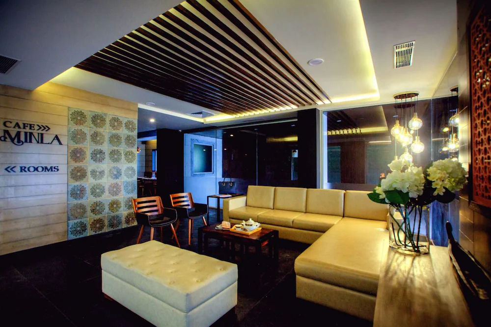 Minla Hotel