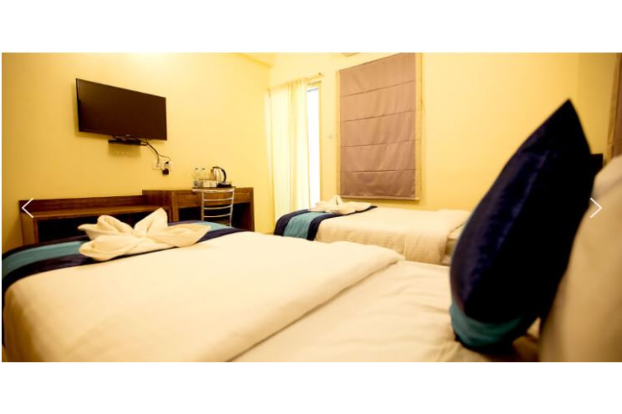 Mint Queensway Suites