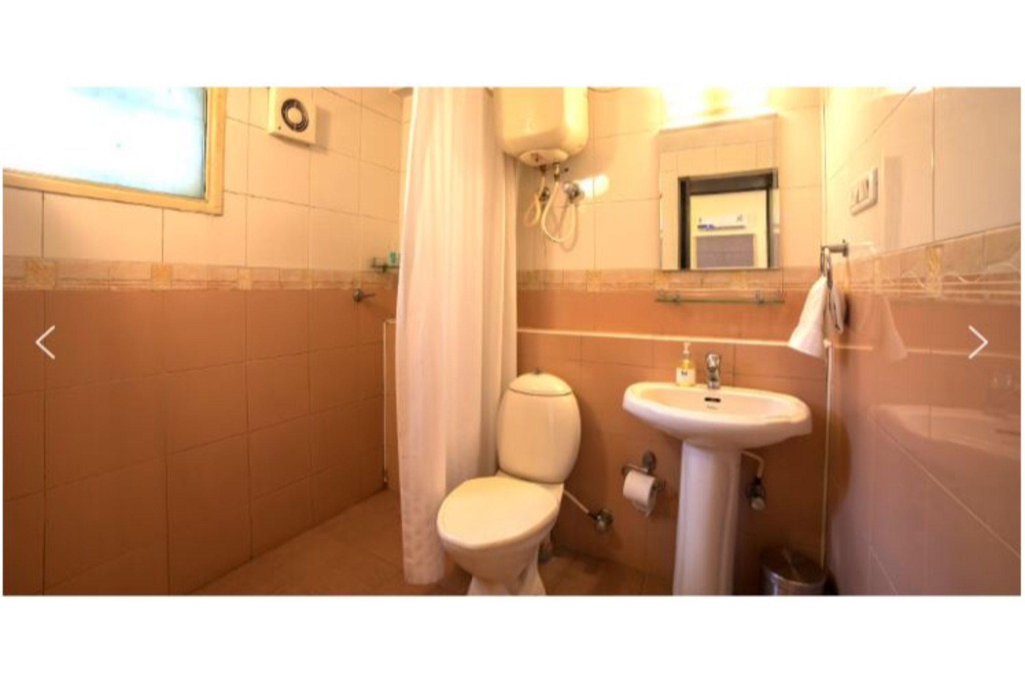 Mint Queensway Suites