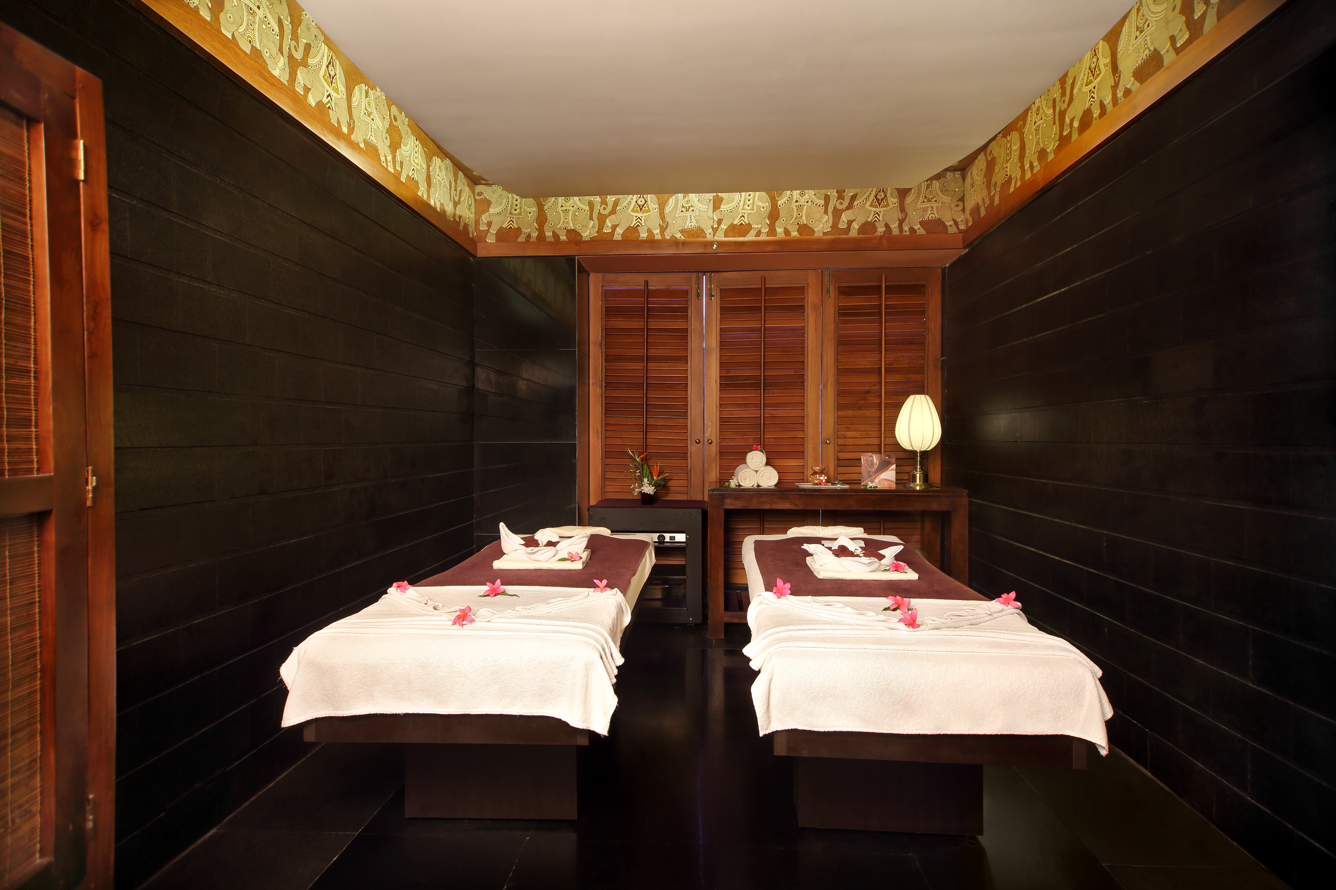 Gokulam Grand Hotel & Spa Bangalore