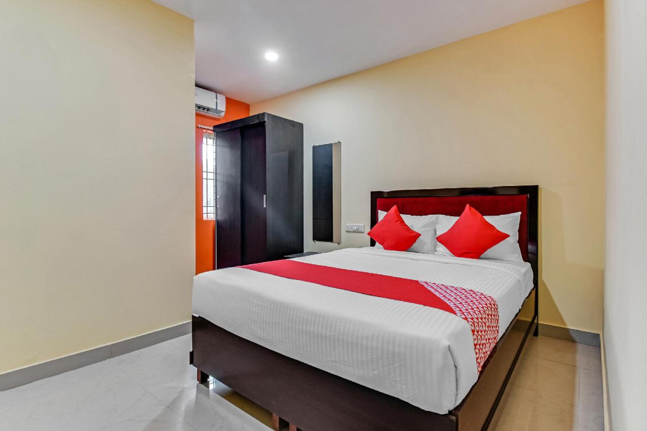 New Andra House by OYO Rooms