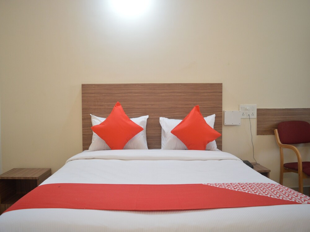 New Champion Residency by OYO Rooms
