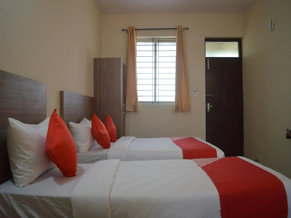 New Champion Residency by OYO Rooms