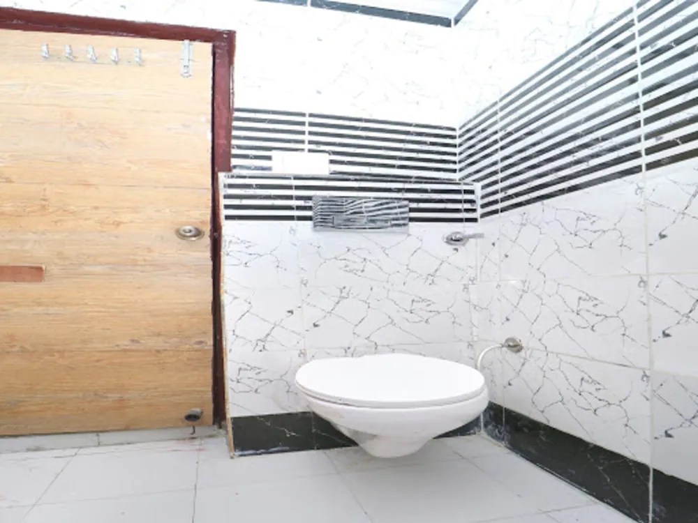 New Champion Residency by OYO Rooms