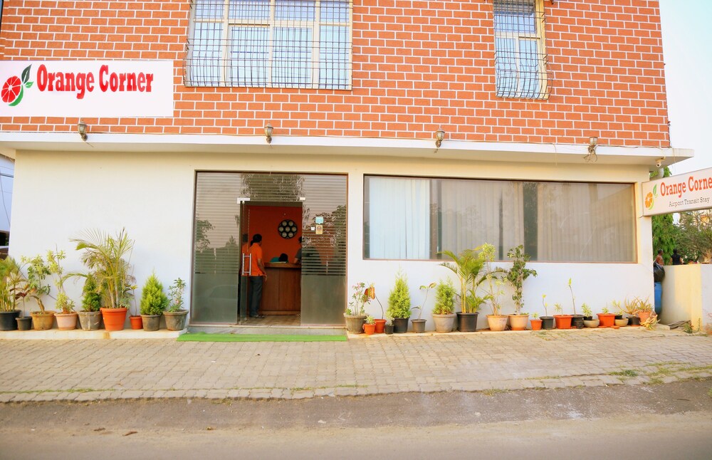 Orange Corner