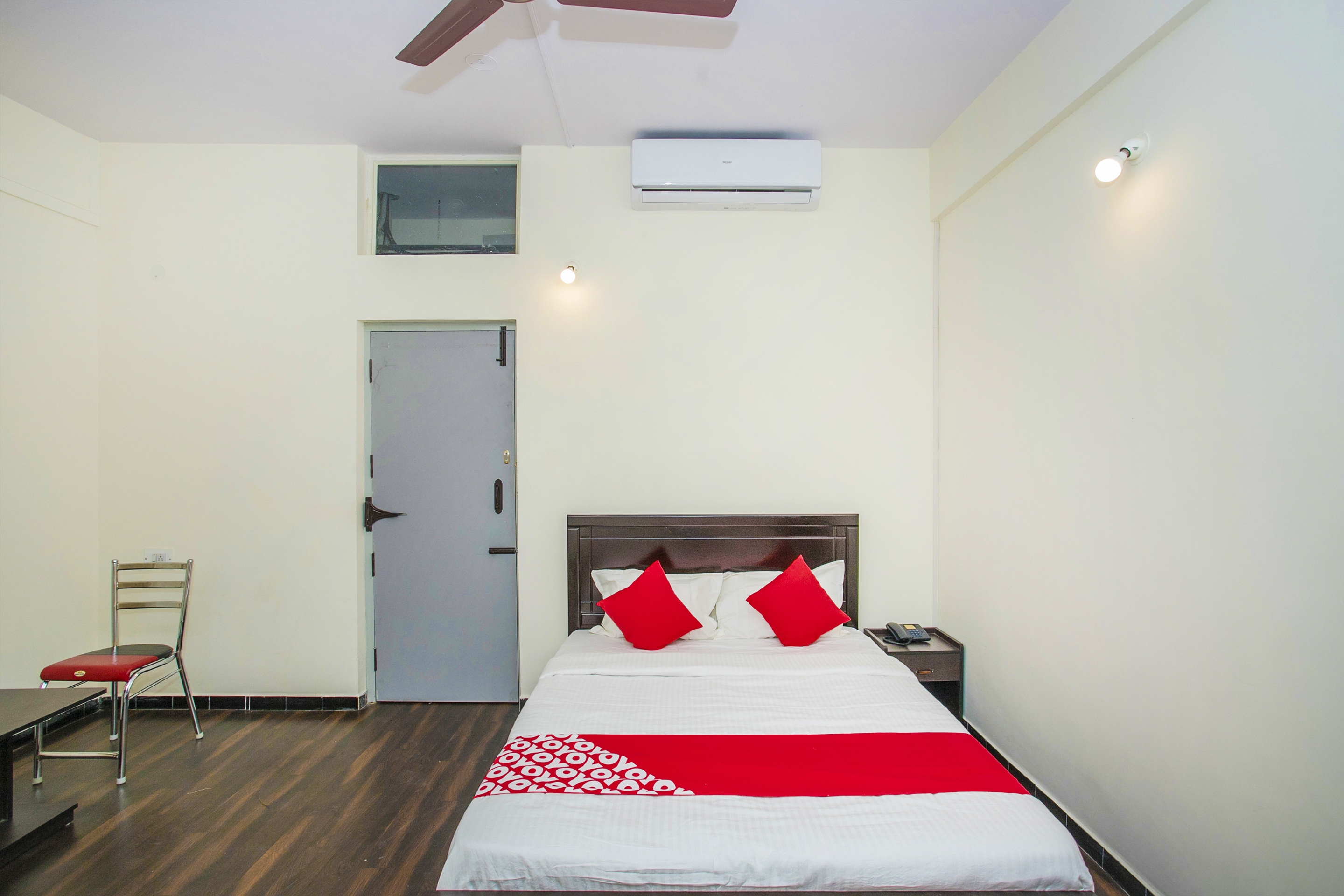 OYO 14430 Sunshine Grand