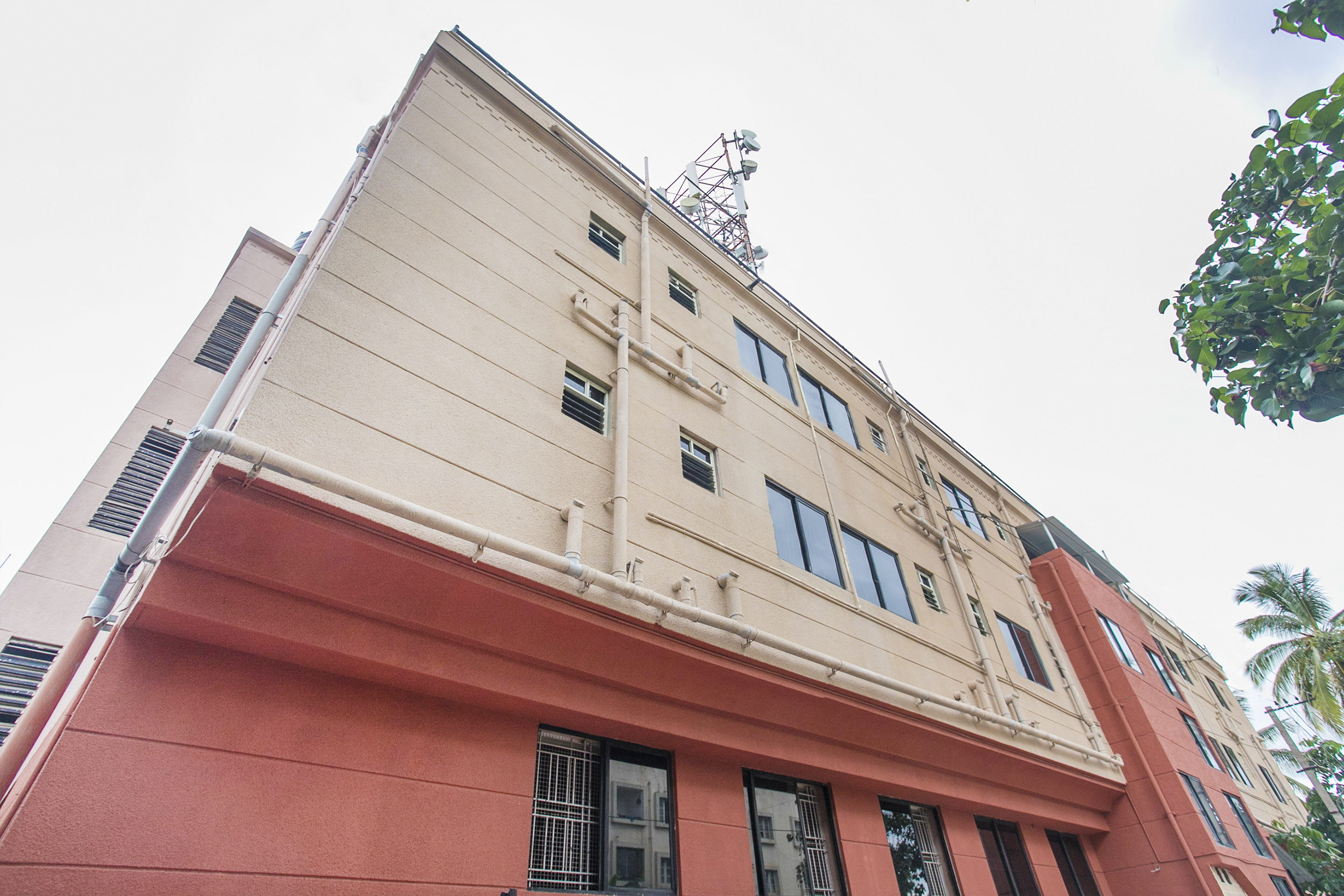OYO 14430 Sunshine Grand
