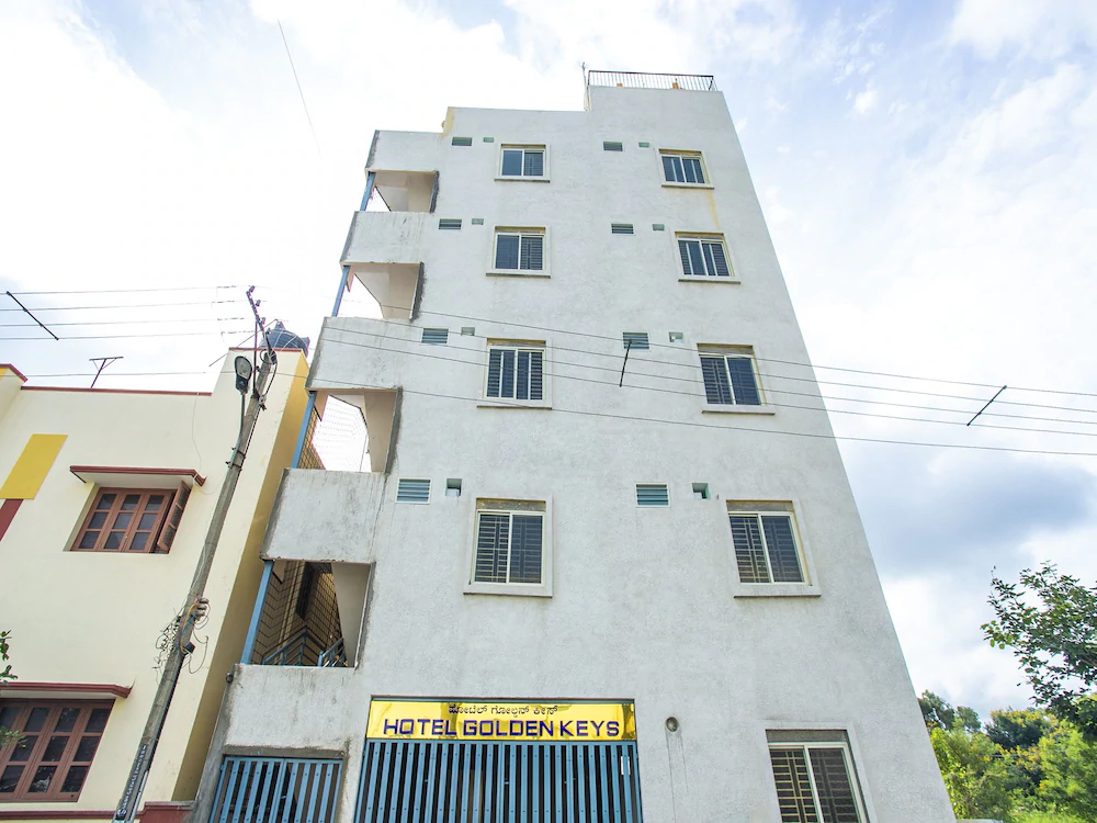 Golden Keys by OYO Rooms