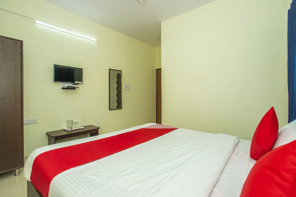 OYO 19749 New Shelton Suites