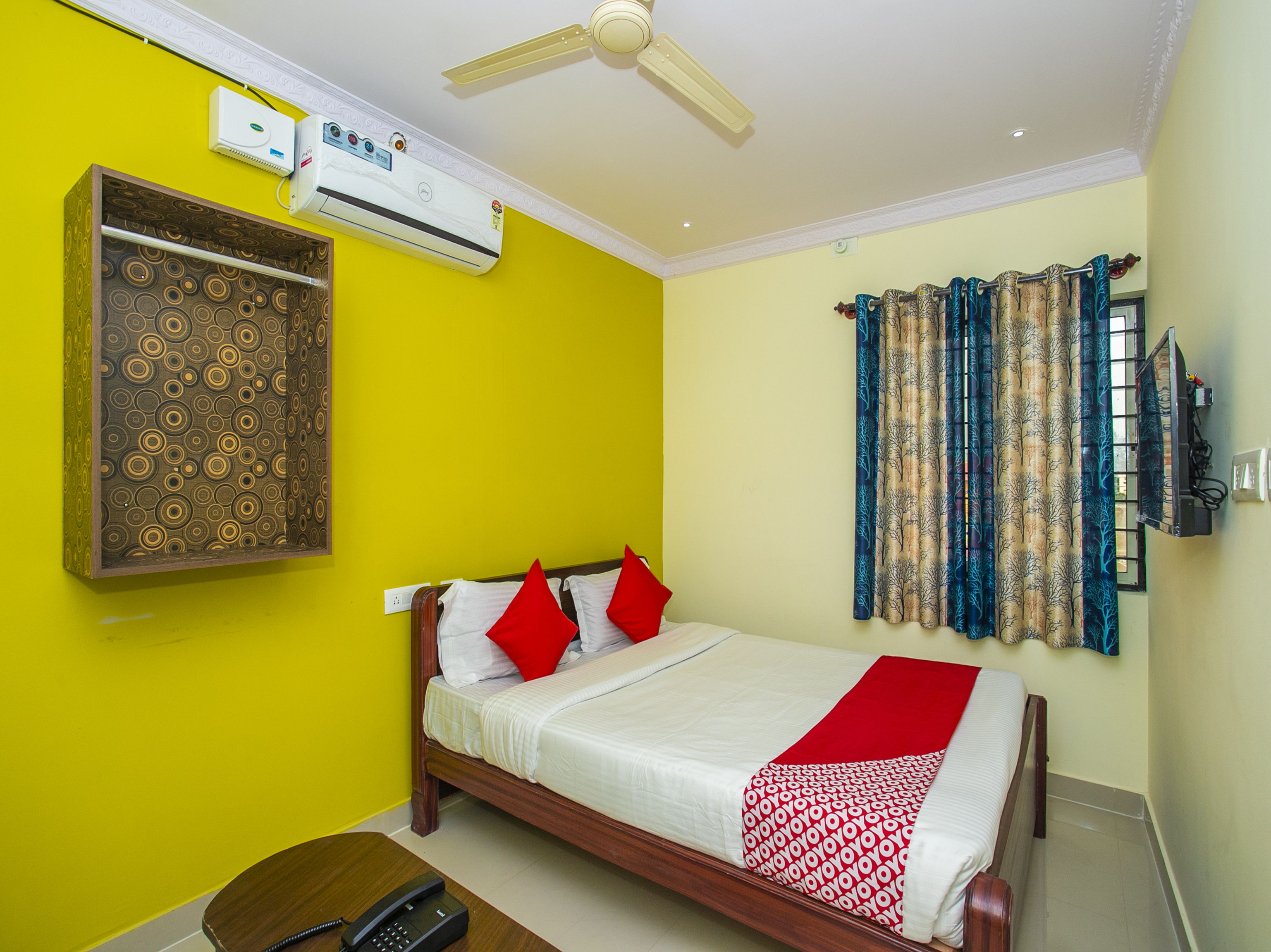 OYO 19764 Malnad Grand Inn