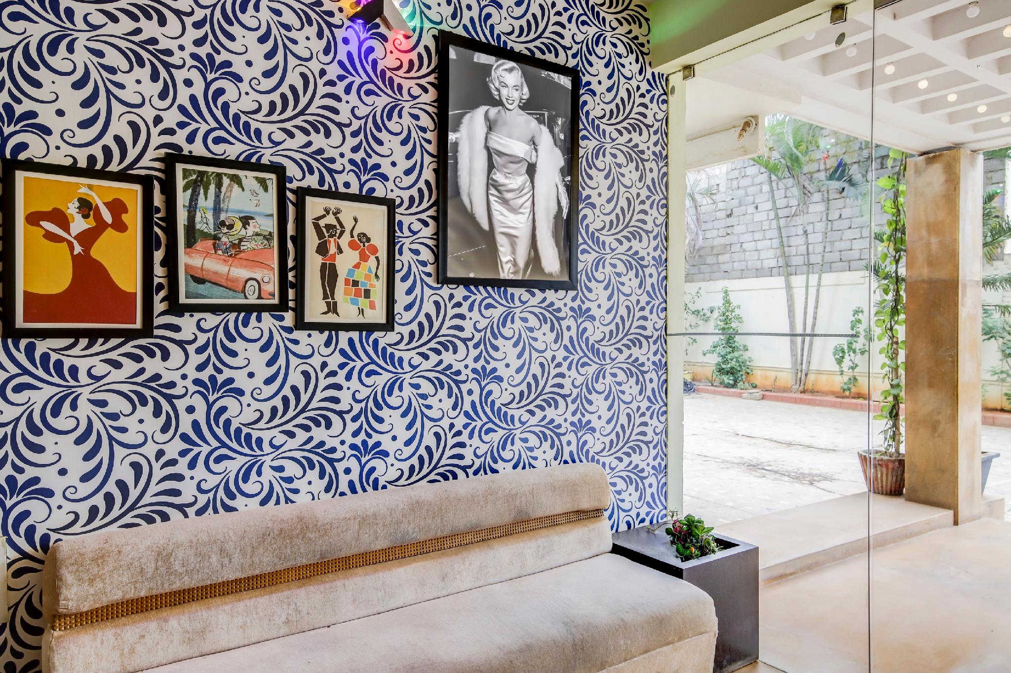 OYO 74511 Hotel Adya