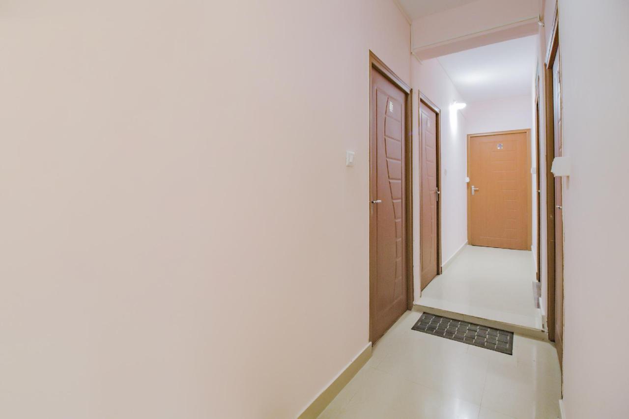 OYO 79181 Sri Dhanalakshmi Boarding & Lodging