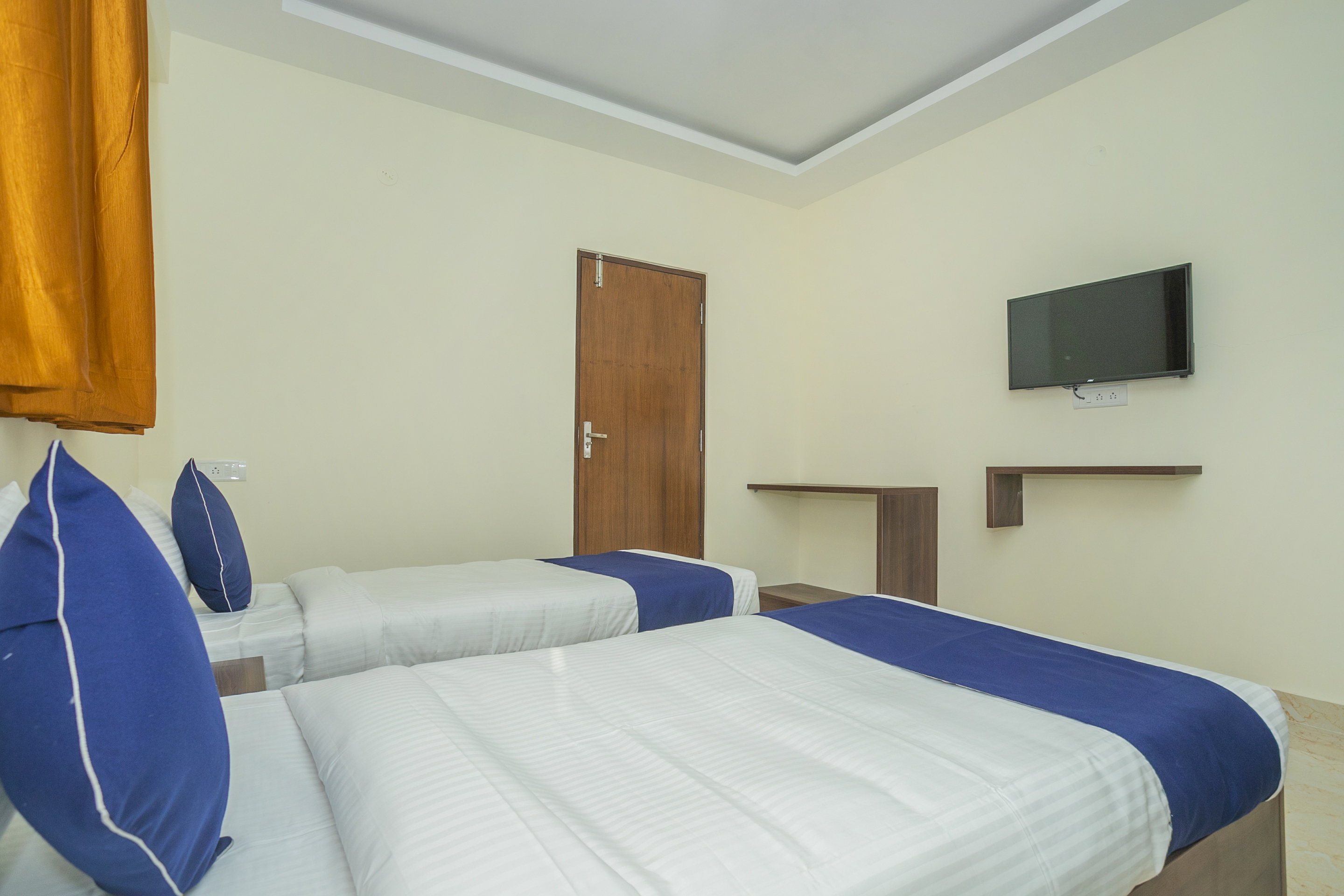 OYO Hotel Fiesta Grand