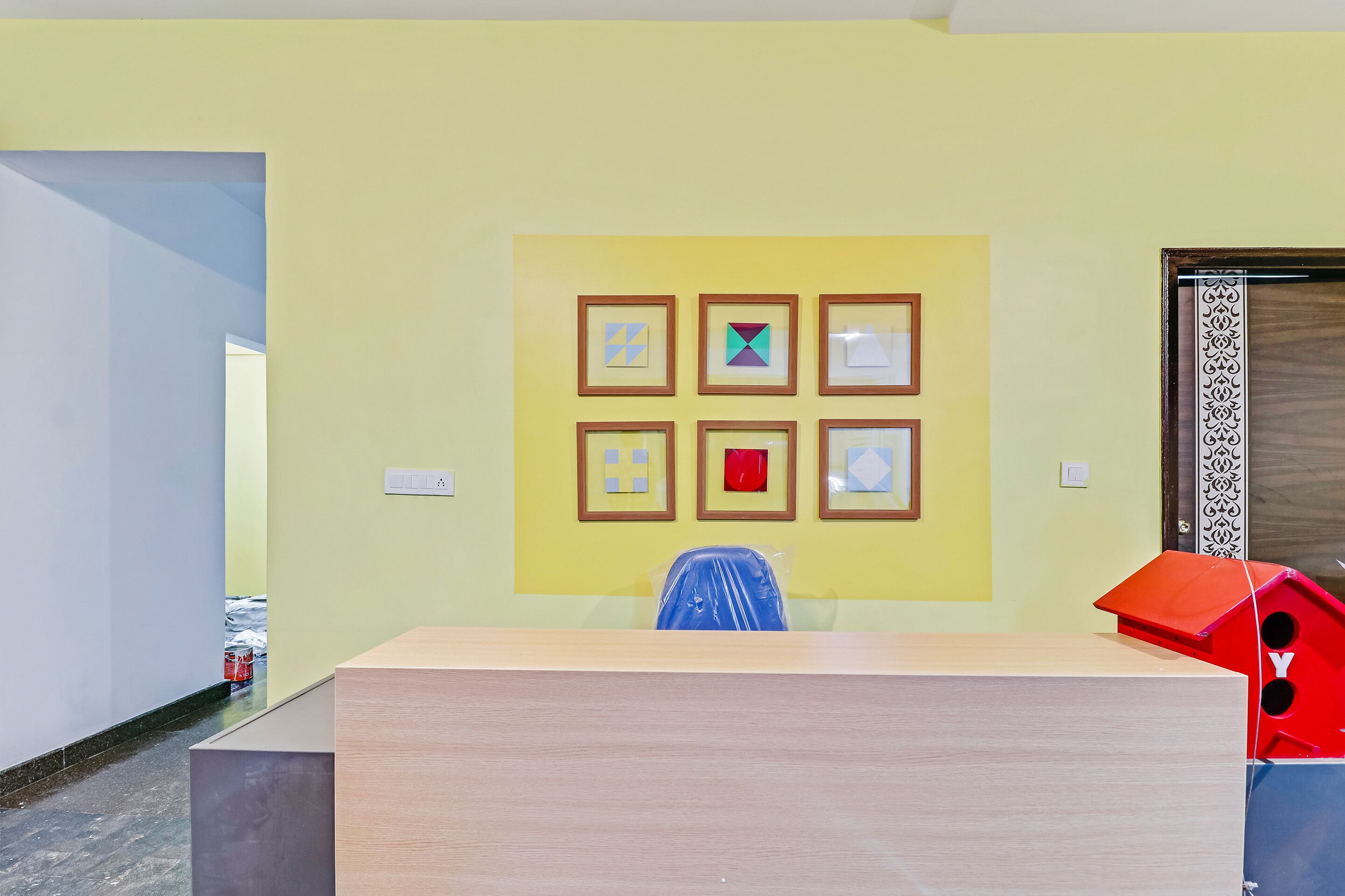 Cozy Stay Fortis Hospital by OYO Rooms
