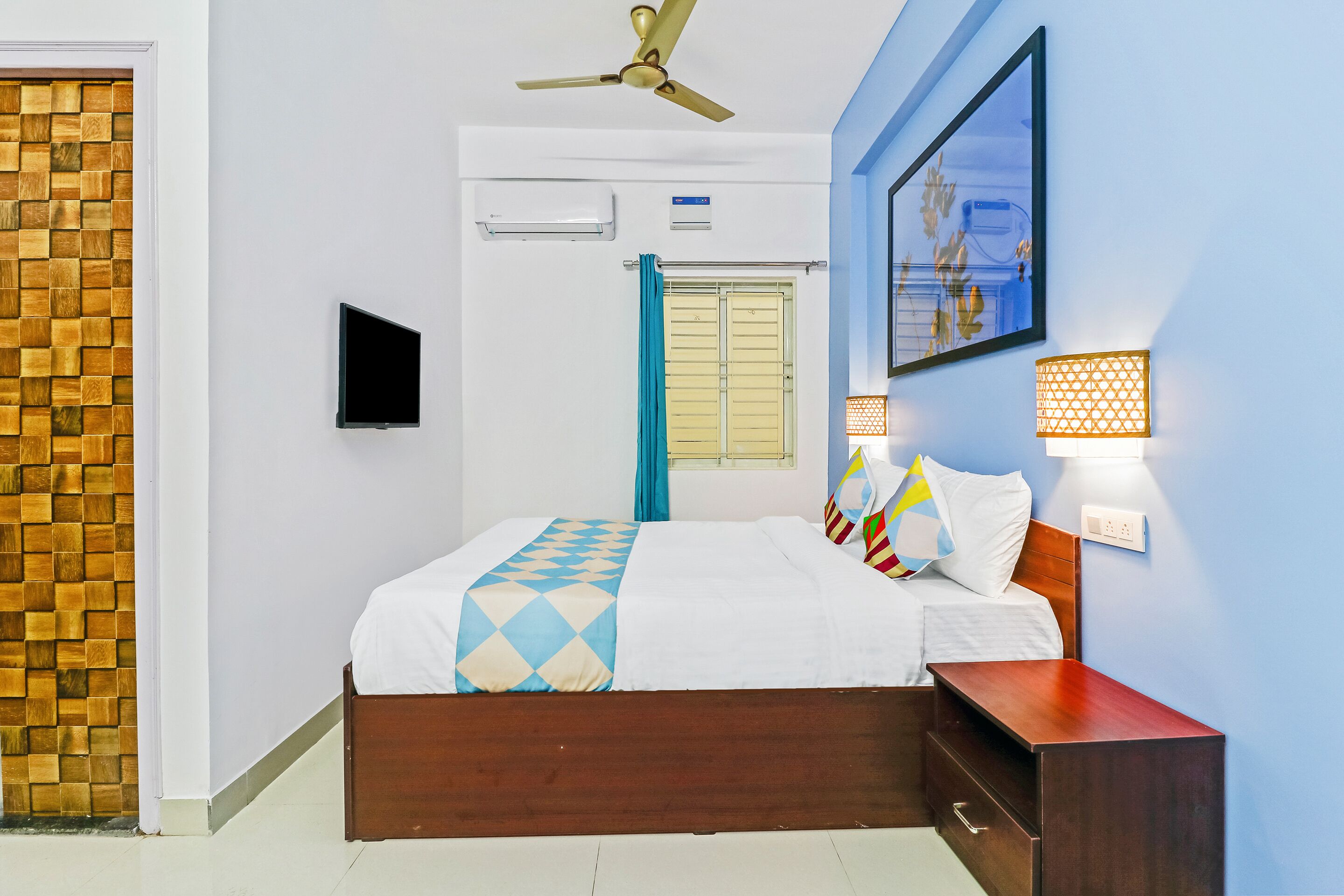 Cozy Stay Fortis Hospital by OYO Rooms