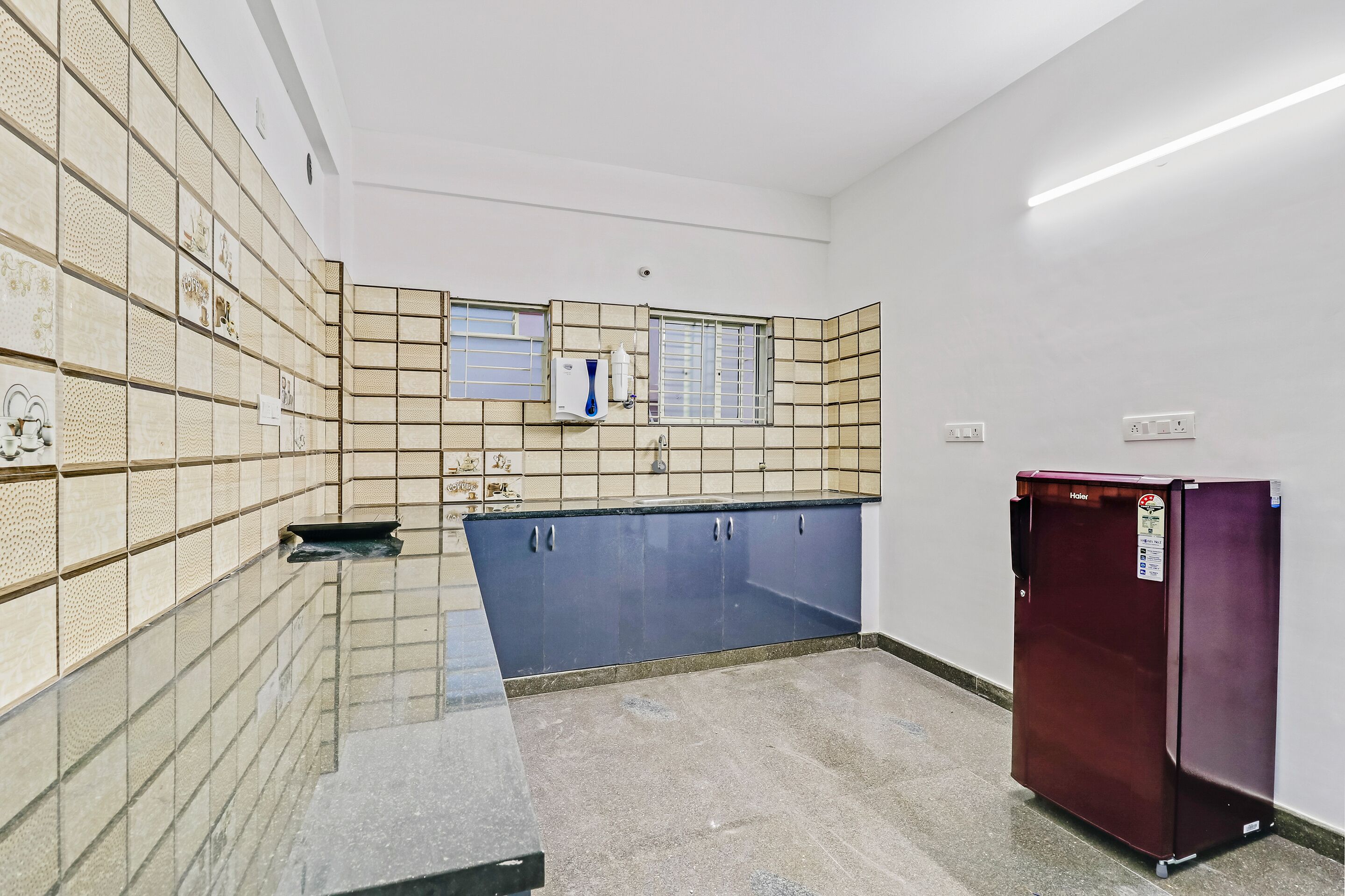 Cozy Stay Fortis Hospital by OYO Rooms