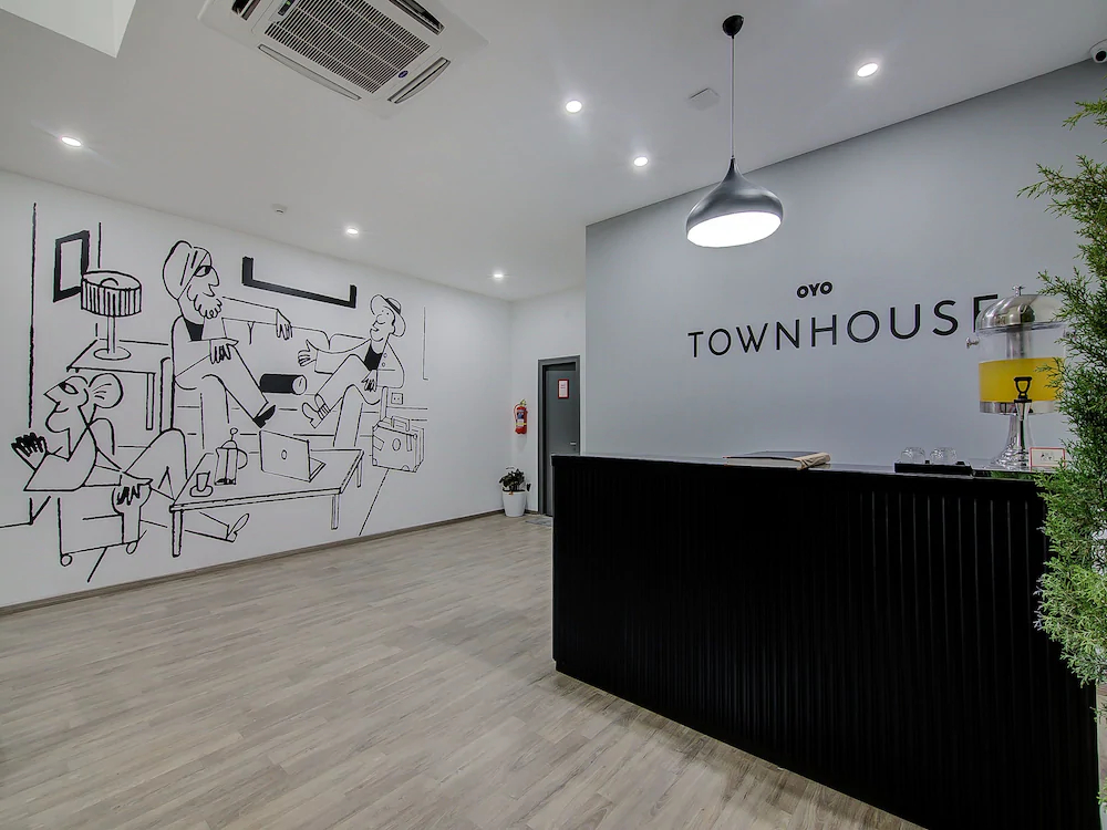 OYO Townhouse 038 Banaswadi 100Ft Road