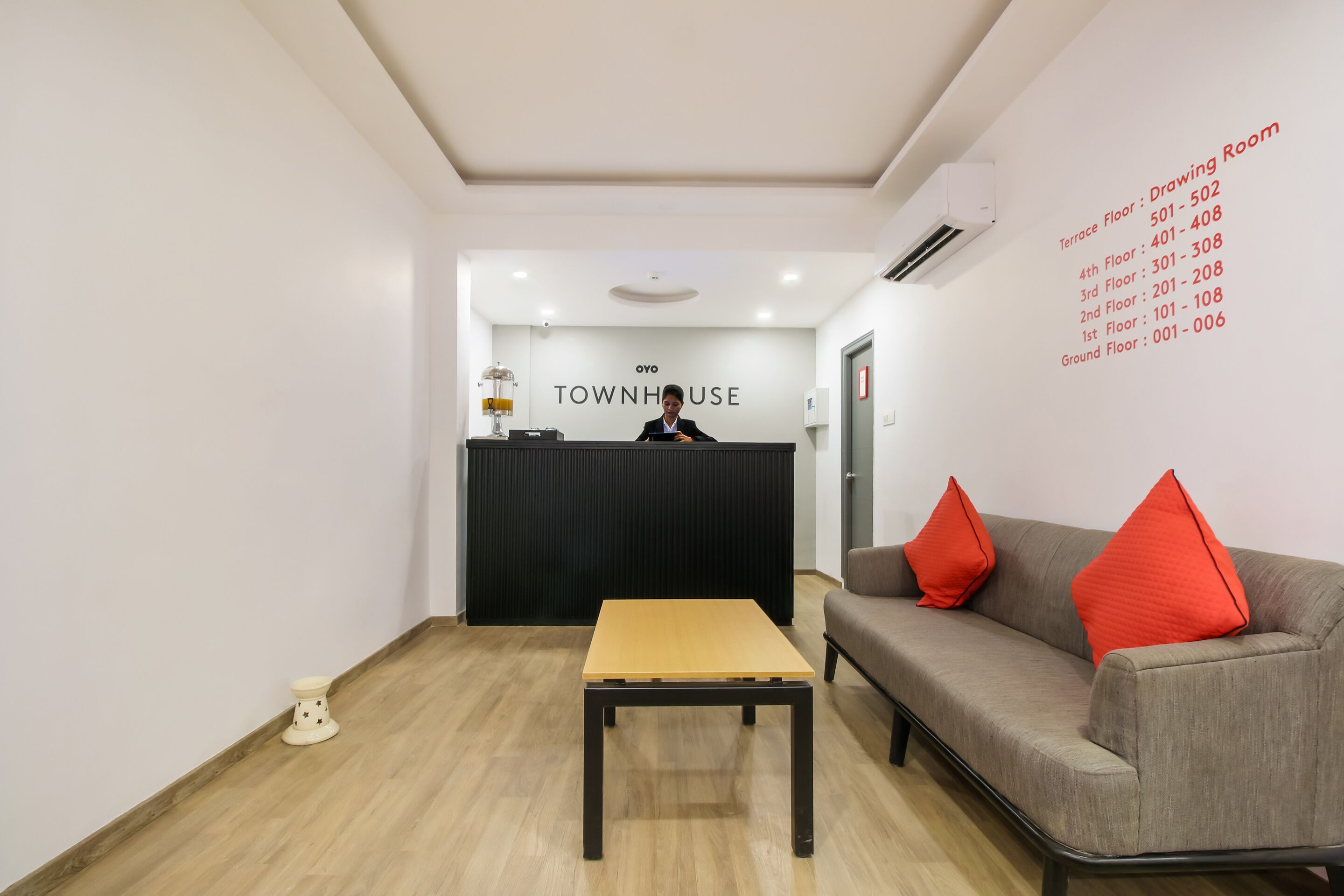 OYO Townhouse 180 Jayanagar