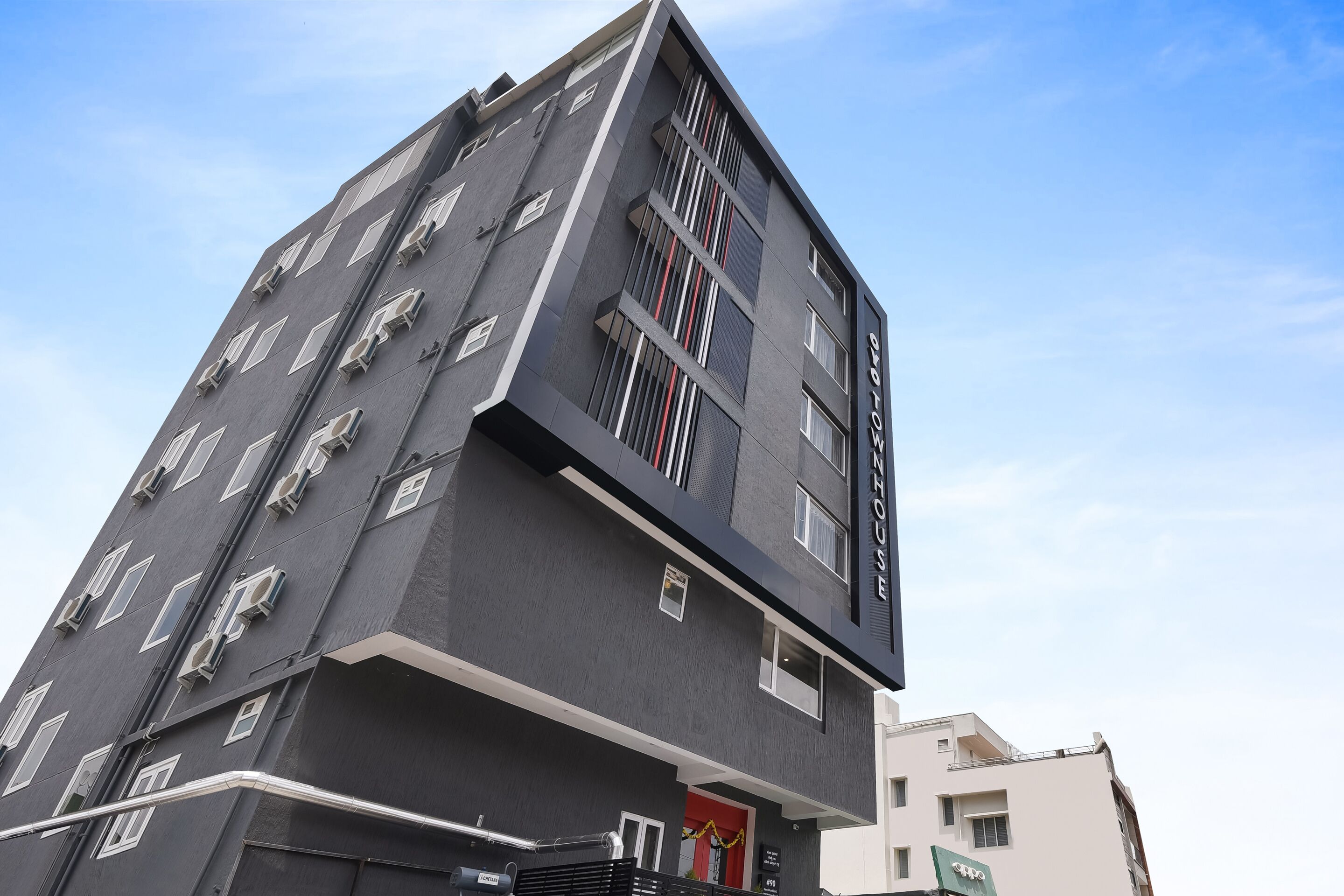 OYO Townhouse 238 Ulssor