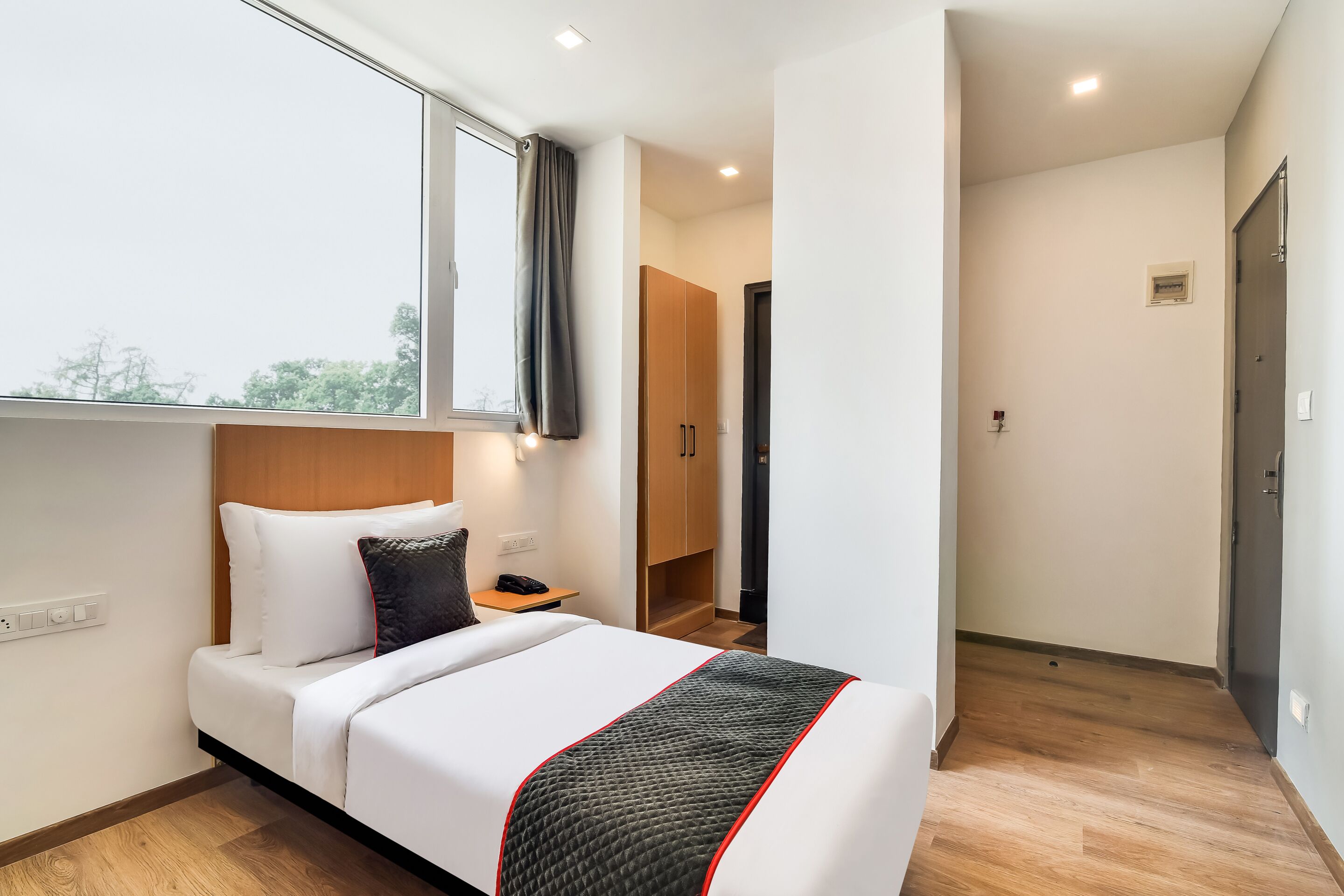 OYO Townhouse 238 Ulssor