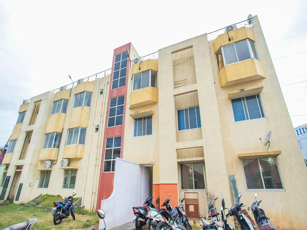 Peenya Gymkhana Comforts By OYO Rooms