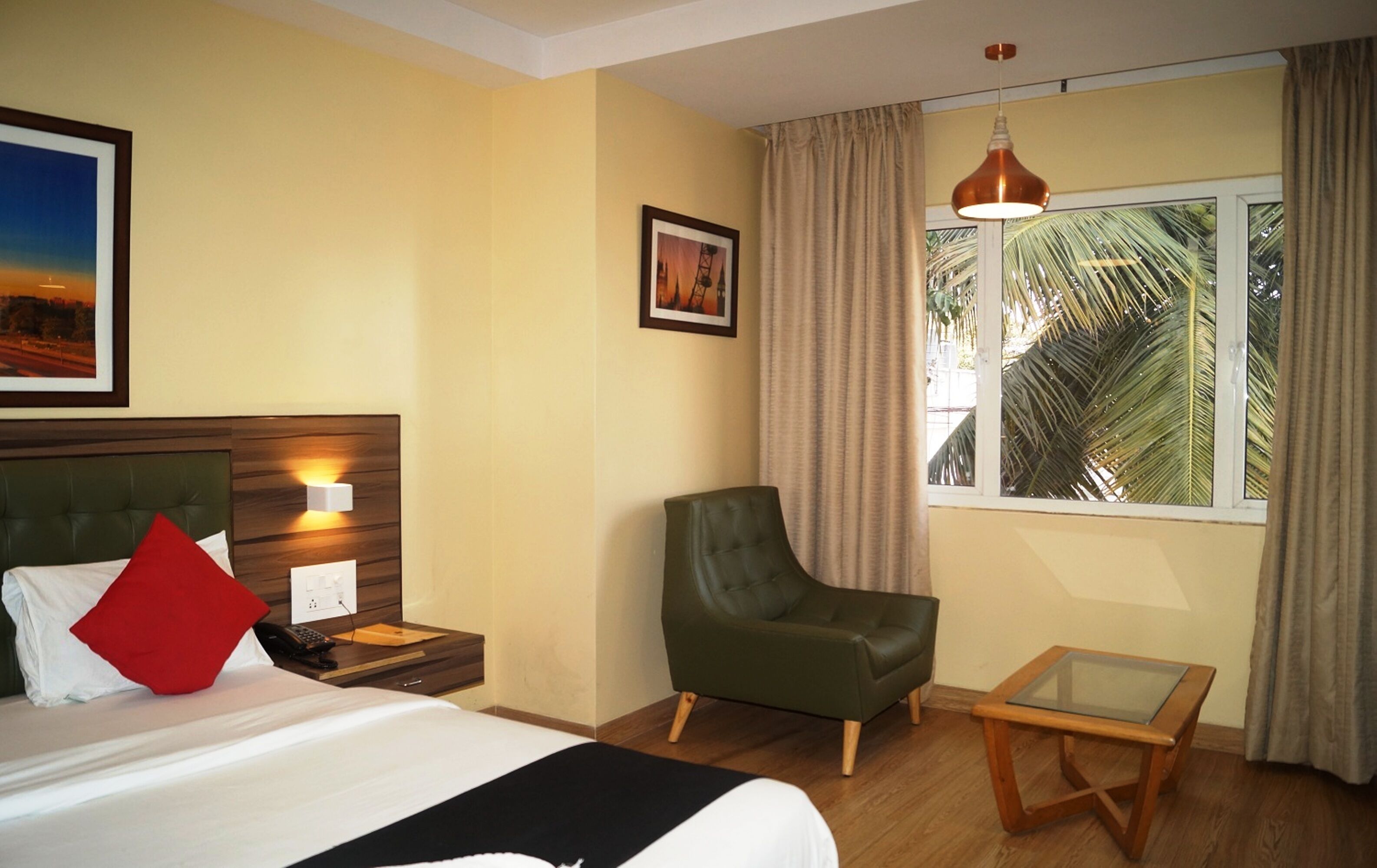 Phoenix Hotel