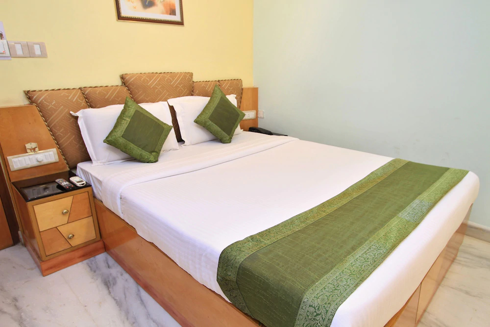 Pleasant Stay Inn by OYO