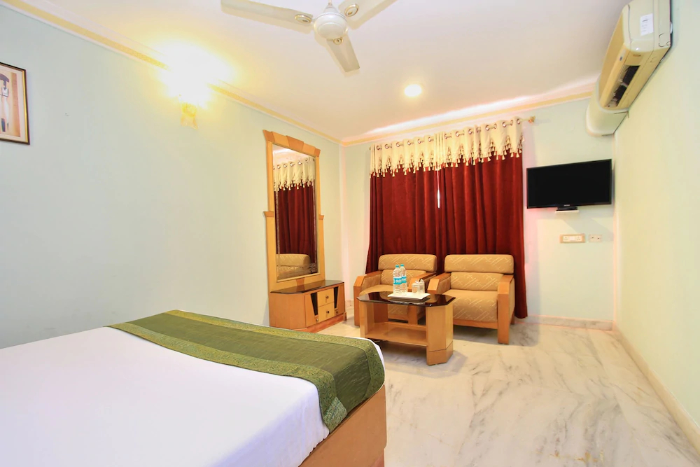 Pleasant Stay Inn by OYO