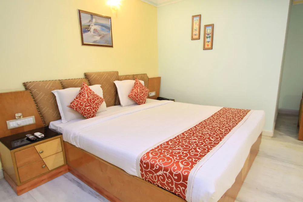 Pleasant Stay Inn by OYO