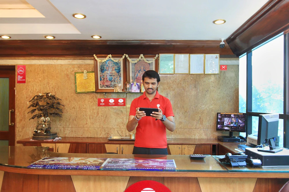 Pleasant Stay Inn by OYO