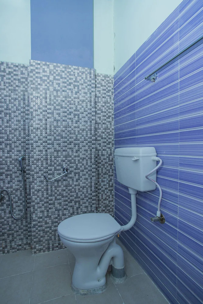 Raikar Residency By OYO Rooms