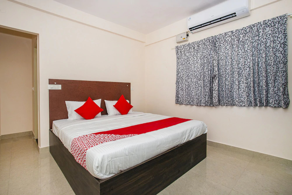 Resside 11 By OYO Rooms