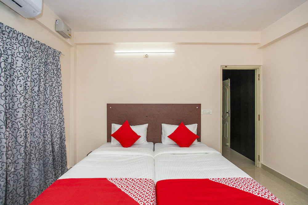 Resside 11 By OYO Rooms