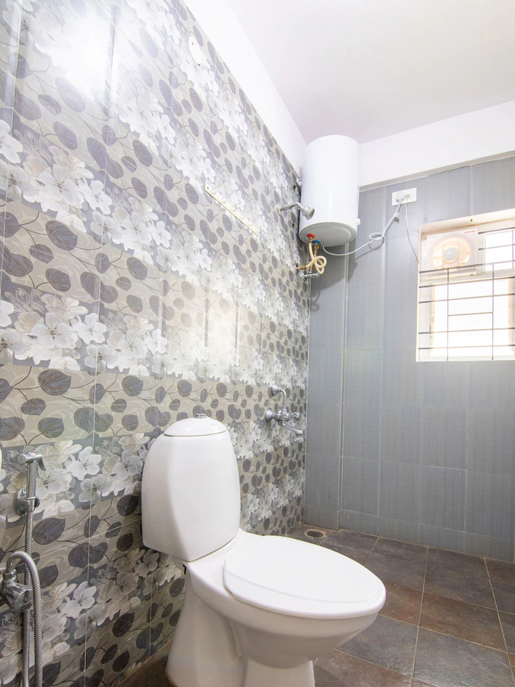 Resside 11 By OYO Rooms