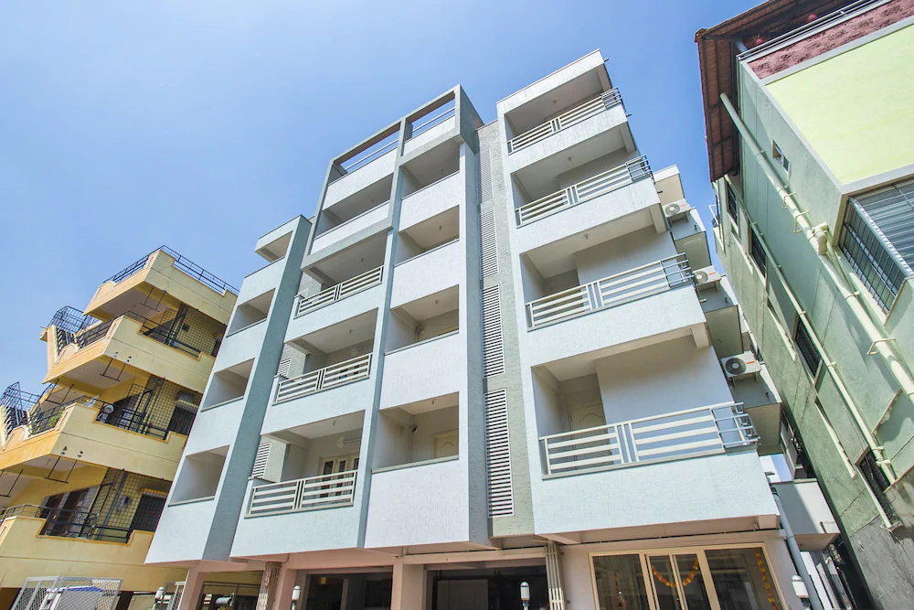 Resside 11 By OYO Rooms
