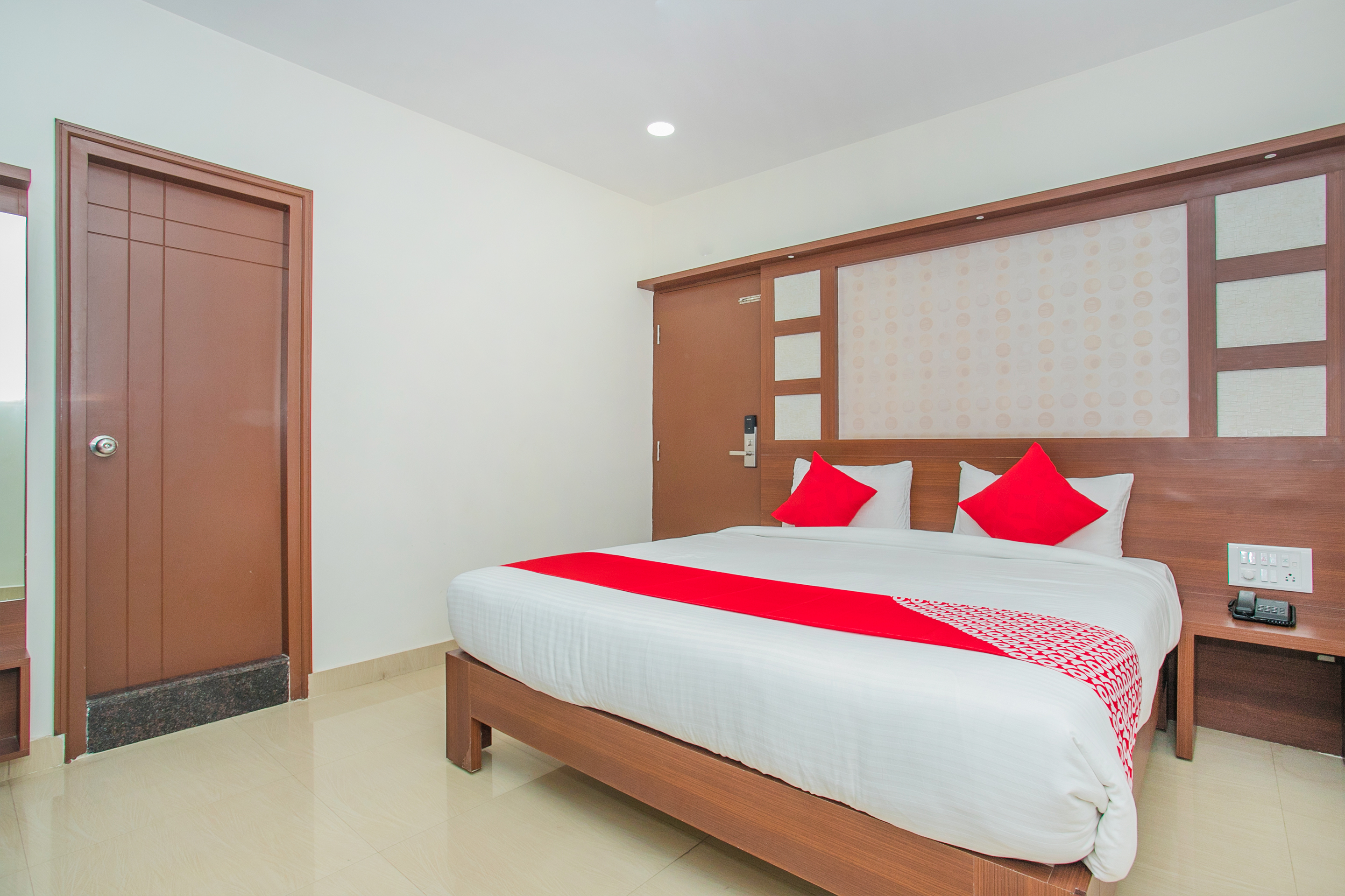 Ring View Hotel by OYO Rooms